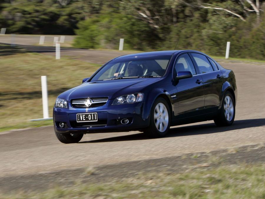  Holden Berlina 2006 года  (фото 9 из 37)